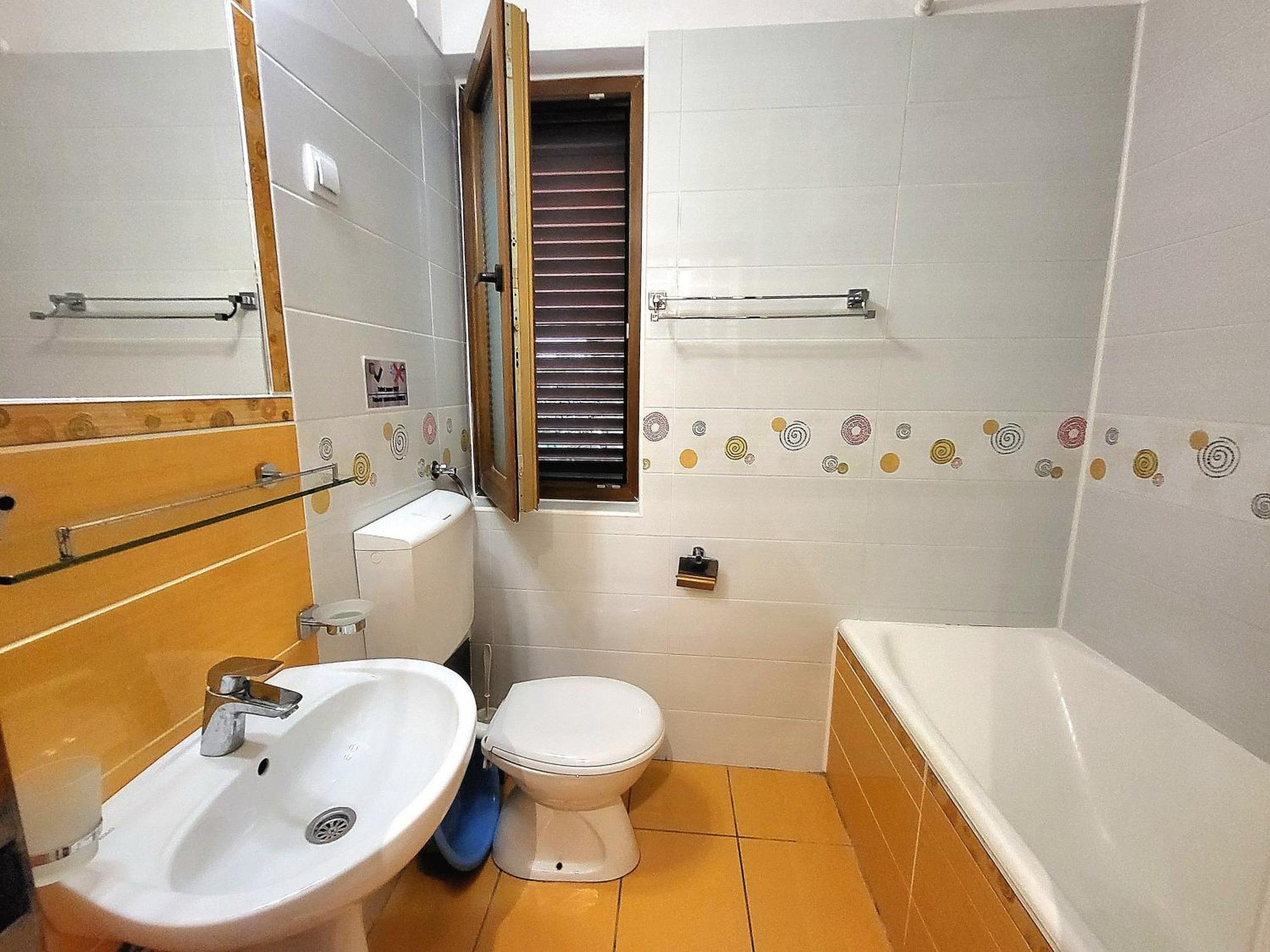 Apartments Maris Garden Petrovac Екстер'єр фото