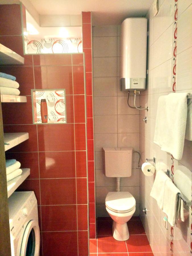 Apartments Maris Garden Petrovac Екстер'єр фото